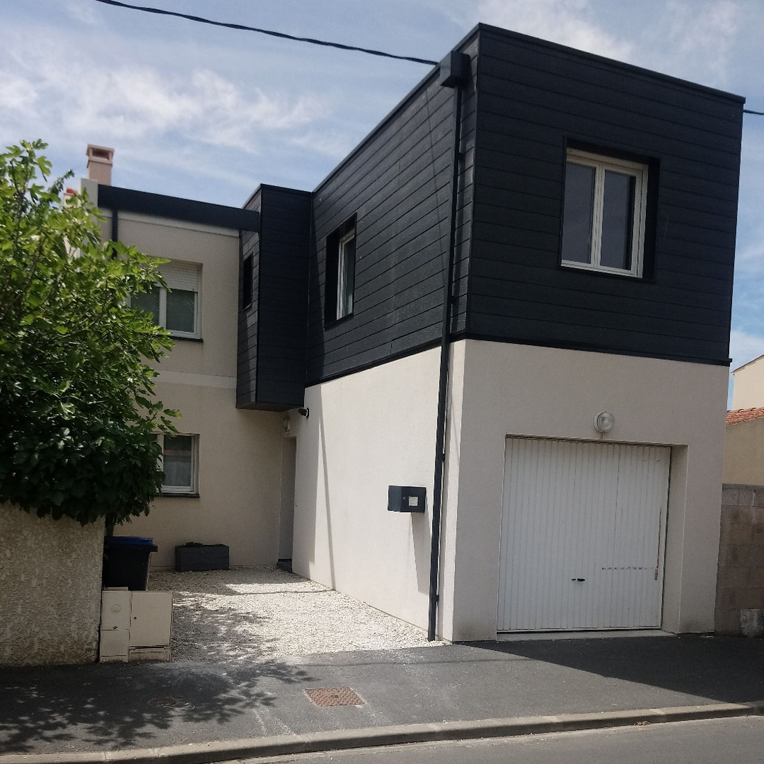 Surélévation maison au dessus d’un garage à la rochelle